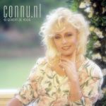 23-04-1991 Bonnie St. Clair at studio in Amsterdam. Photo: Govert de Roos/Connu

[keywords]Half Length, Eyecontact[/keywords]